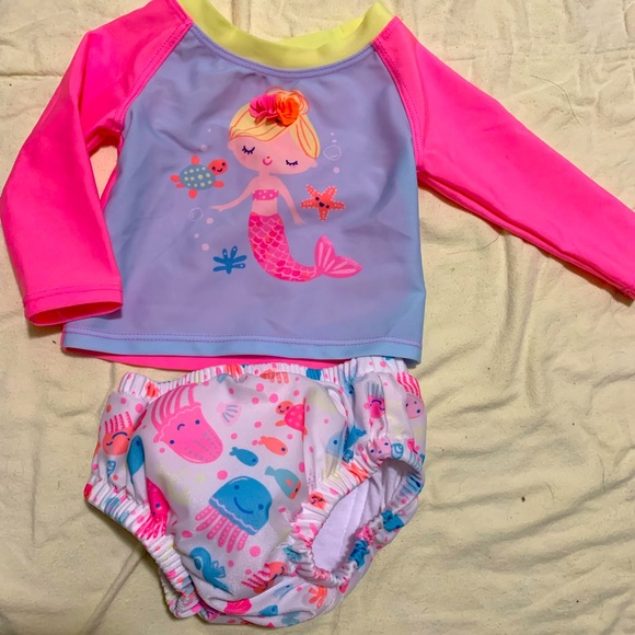 Large baby girl clothing lot! Sleep sacks, socks, shoes and more! - Picture 2 of 12